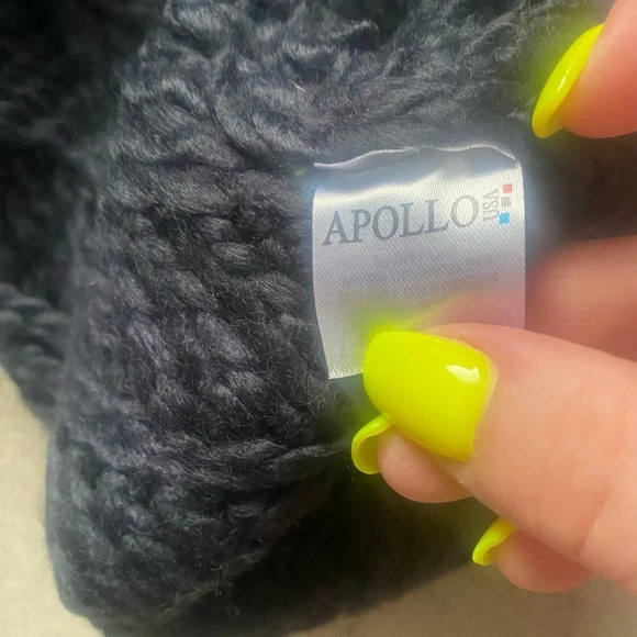 NWT “Empowered Women Empower Women” Navy Knit Beanie with Fur Pom Pom One Size - Picture 6 of 7